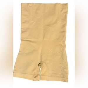 Beige Textured Shapewear M/L